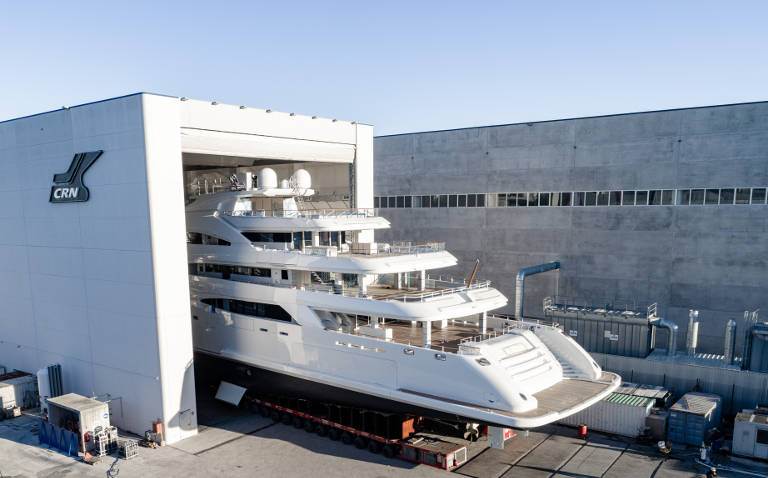 crn yacht lavora con noi